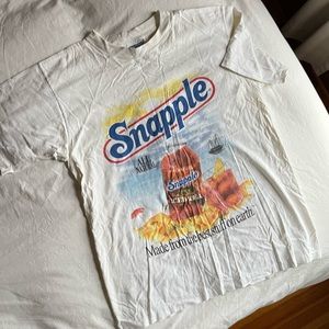 Vtg 90s Snapple t-shirt